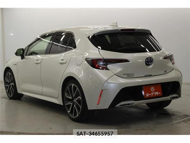 Toyota COROLLA SPORT 2018-11 6212794-6