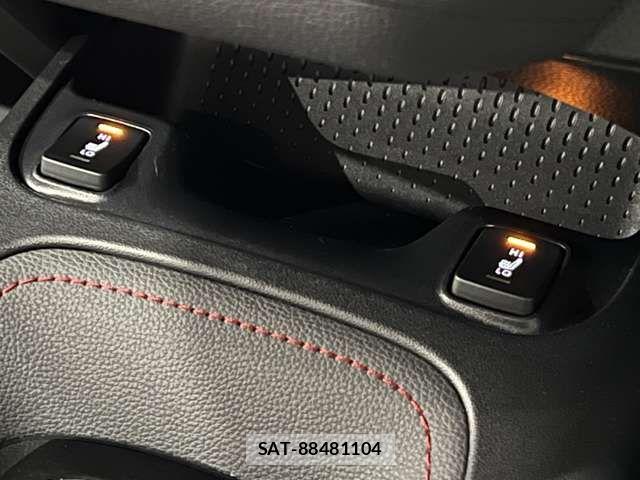 Toyota COROLLA SPORT 2023-06 6212778-9