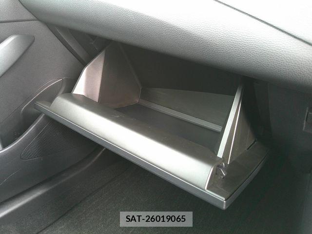 Toyota COROLLA SPORT 2023-03 6212779-13
