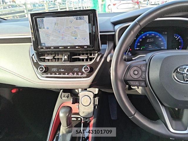 Toyota COROLLA SPORT 2019-07 6271333-14
