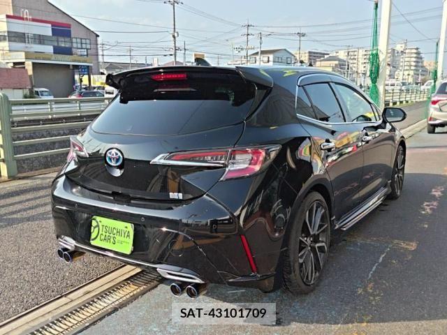 Toyota COROLLA SPORT 2019-07 6271333-1