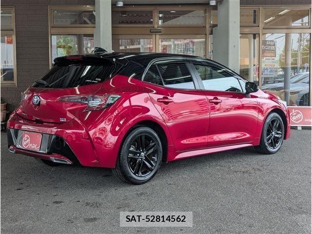 Toyota COROLLA SPORT 2021-10 6496165-2