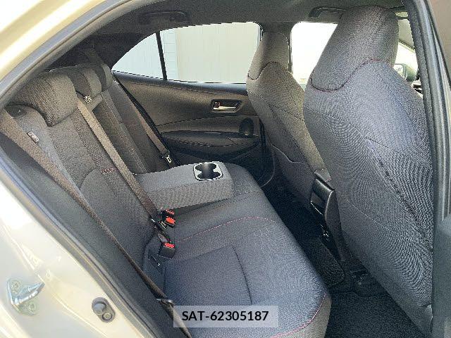 Toyota COROLLA SPORT 2019-01 6525842-9