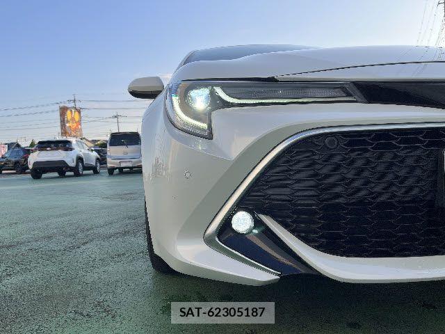 Toyota COROLLA SPORT 2019-01 6525842-23