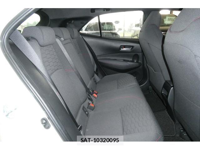 Toyota COROLLA SPORT 2018-08 6525839-9