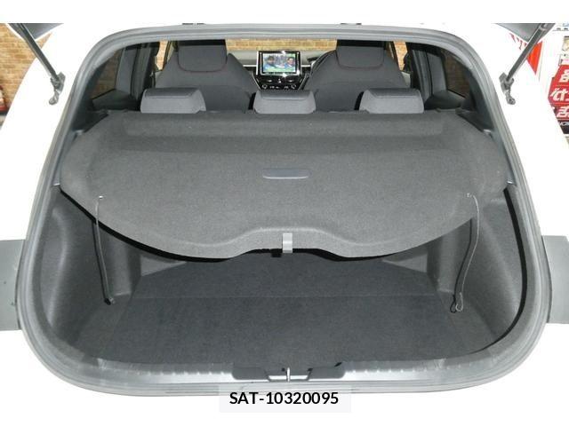 Toyota COROLLA SPORT 2018-08 6525839-11