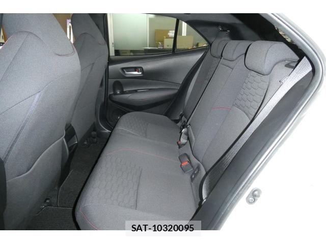Toyota COROLLA SPORT 2018-08 6525839-8