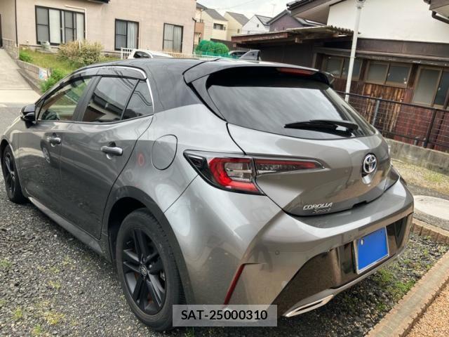 Toyota COROLLA SPORT 2022-03 6525840-4