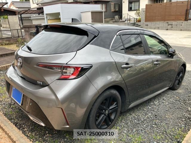 Toyota COROLLA SPORT 2022-03 6525840-5