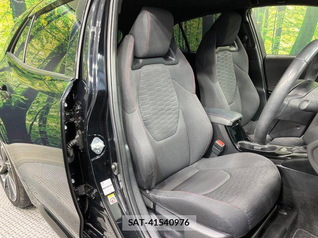 Toyota COROLLA SPORT 2018-10 6611157-7
