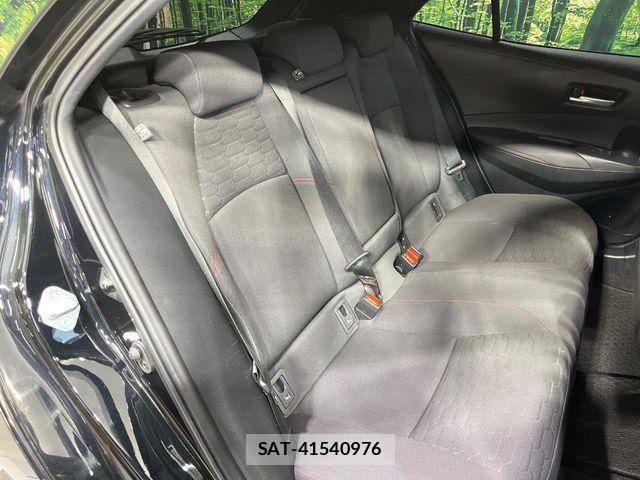 Toyota COROLLA SPORT 2018-10 6611157-8