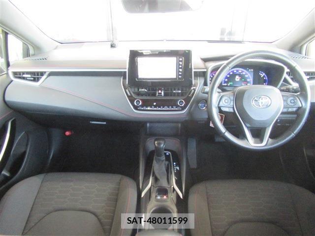 Toyota COROLLA SPORT 2019-03 6611155-4