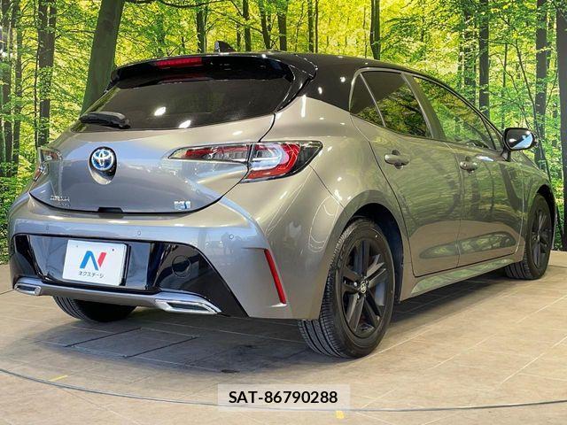 Toyota COROLLA SPORT 2022-03 6611150-16