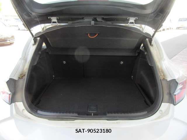 Toyota COROLLA SPORT 2021-02 6641378-12