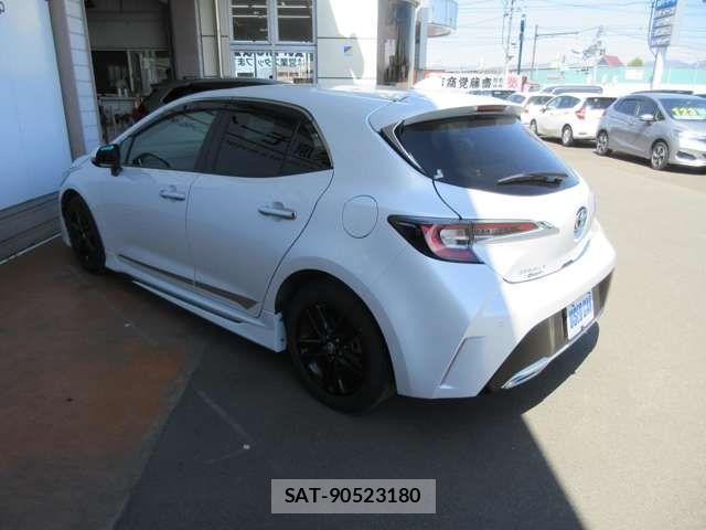 Toyota COROLLA SPORT 2021-02 6641378-18