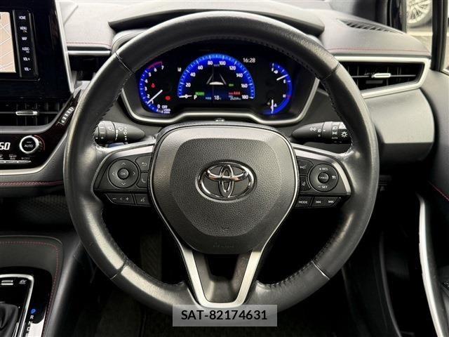 Toyota COROLLA SPORT 2019-03 6670921-17