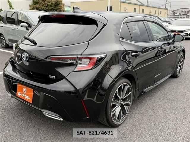 Toyota COROLLA SPORT 2019-03 6670921-20