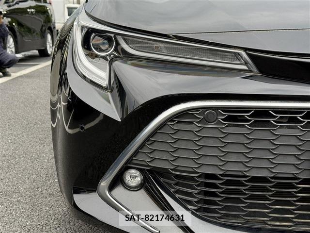 Toyota COROLLA SPORT 2019-03 6670921-23