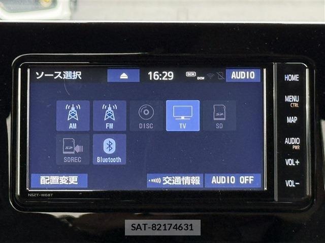 Toyota COROLLA SPORT 2019-03 6670921-2