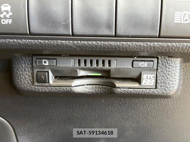Toyota COROLLA SPORT 2018-11 6670918-4