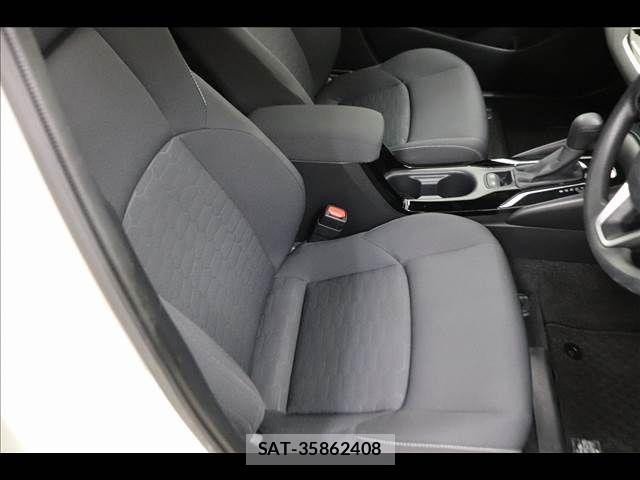 Toyota COROLLA SPORT 2019-03 6675439-10