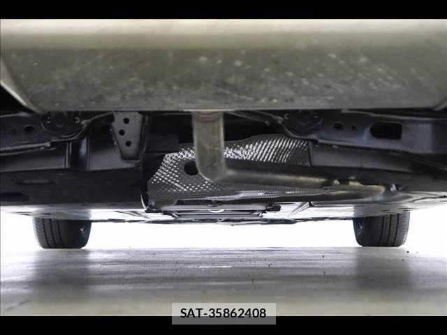 Toyota COROLLA SPORT 2019-03 6675439-25