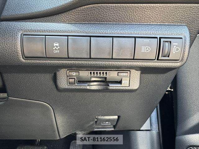 Toyota COROLLA SPORT 2018-09 6715882-29