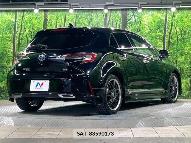Toyota COROLLA SPORT 2022-04 6814298-16