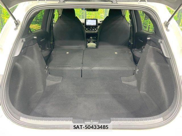 Toyota COROLLA SPORT 2018-08 6814299-9
