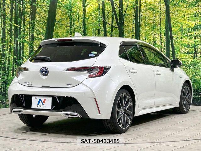 Toyota COROLLA SPORT 2018-08 6814299-16