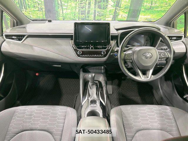 Toyota COROLLA SPORT 2018-08 6814299-1