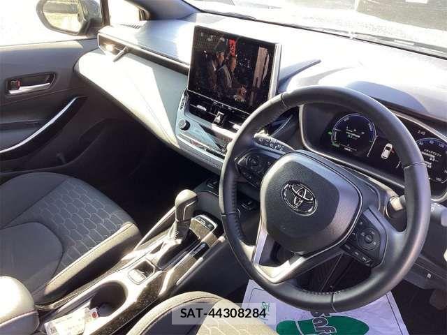 Toyota COROLLA SPORT 2025-04 6903533-17