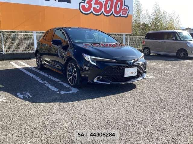 Toyota COROLLA SPORT 2025-04 6903533-6