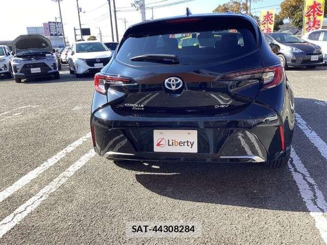 Toyota COROLLA SPORT 2025-04 6903533-8