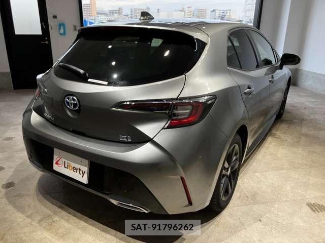 Toyota COROLLA SPORT 2022-06 6903539-11