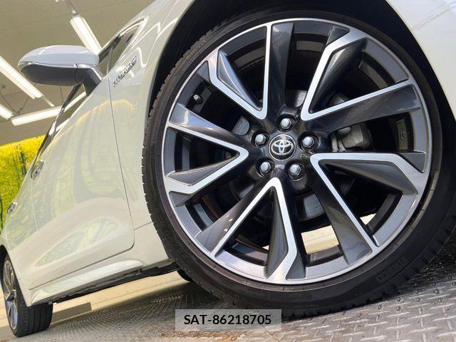 Toyota COROLLA SPORT 2019-03 6903544-12