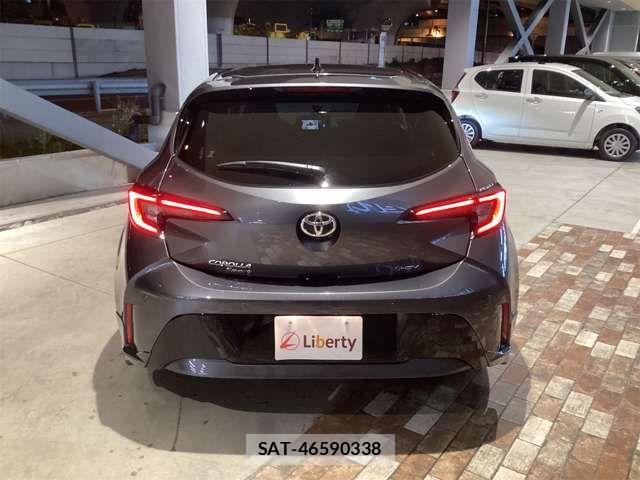 Toyota COROLLA SPORT 2025-10 6903537-8