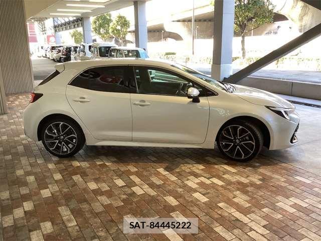 Toyota COROLLA SPORT 2025-04 6903536-6