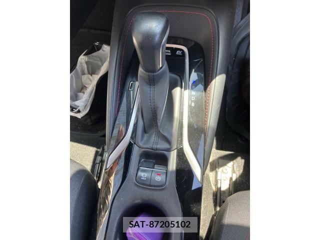 Toyota COROLLA SPORT 2018-10 6903549-16