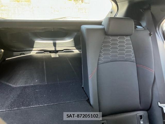 Toyota COROLLA SPORT 2018-10 6903549-20