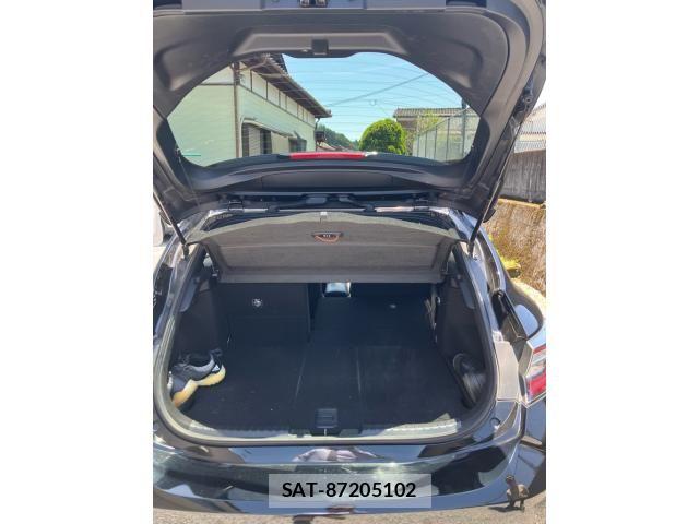 Toyota COROLLA SPORT 2018-10 6903549-22
