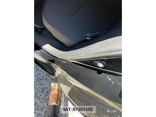Toyota COROLLA SPORT 2018-10 6903549-25