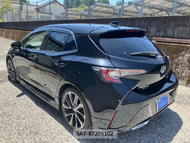 Toyota COROLLA SPORT 2018-10 6903549-3