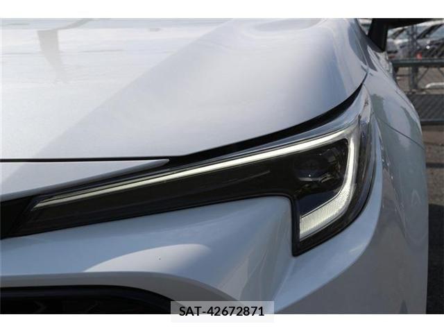Toyota COROLLA SPORT 2023-06 6903541-10