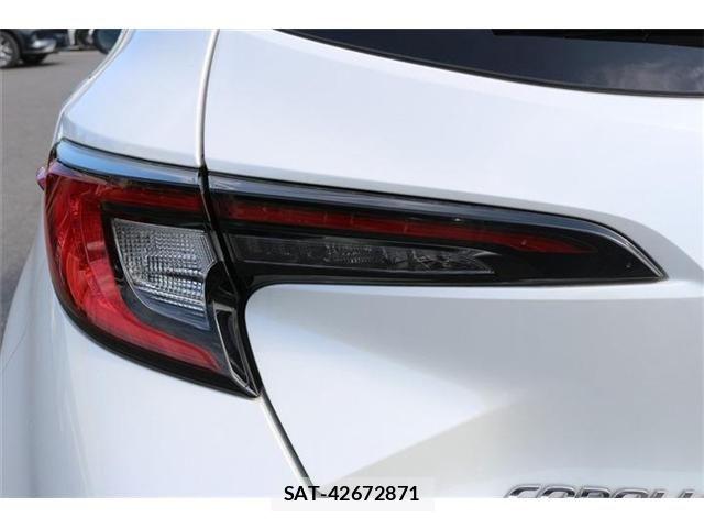 Toyota COROLLA SPORT 2023-06 6903541-16