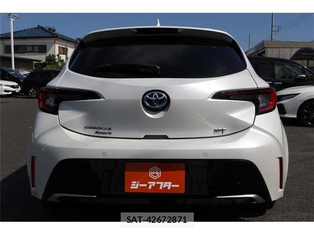 Toyota COROLLA SPORT 2023-06 6903541-5