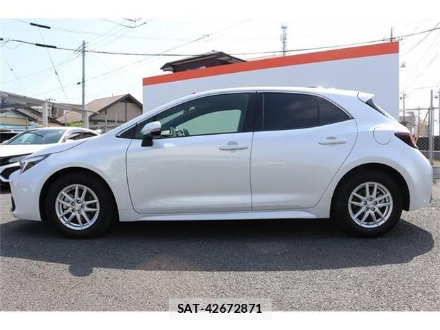 Toyota COROLLA SPORT 2023-06 6903541-7