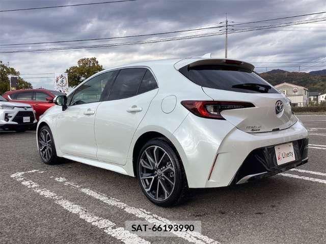 Toyota COROLLA SPORT 2025-04 6903538-12