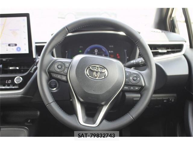Toyota COROLLA SPORT 2025-03 6010396-10