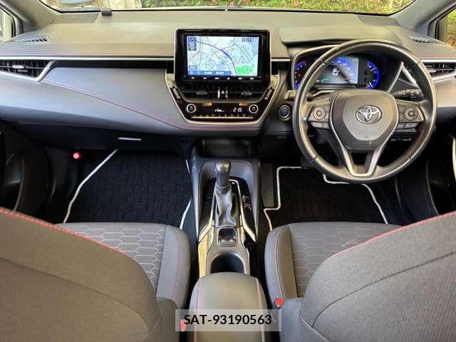 Toyota COROLLA SPORT 2018-10 7020232-1